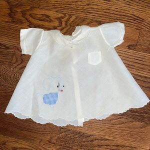 Vtg 60s white cotton lawn infant top with embroidered dog on front